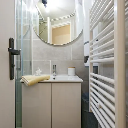 New Au Coeur De Apartament Paryż